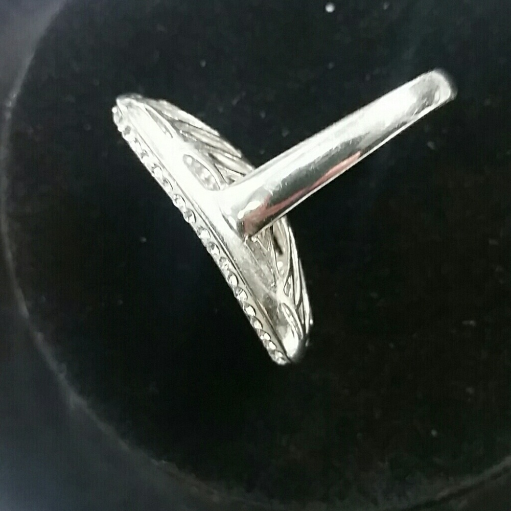 Sterling Silver Statement Ring. - image 4